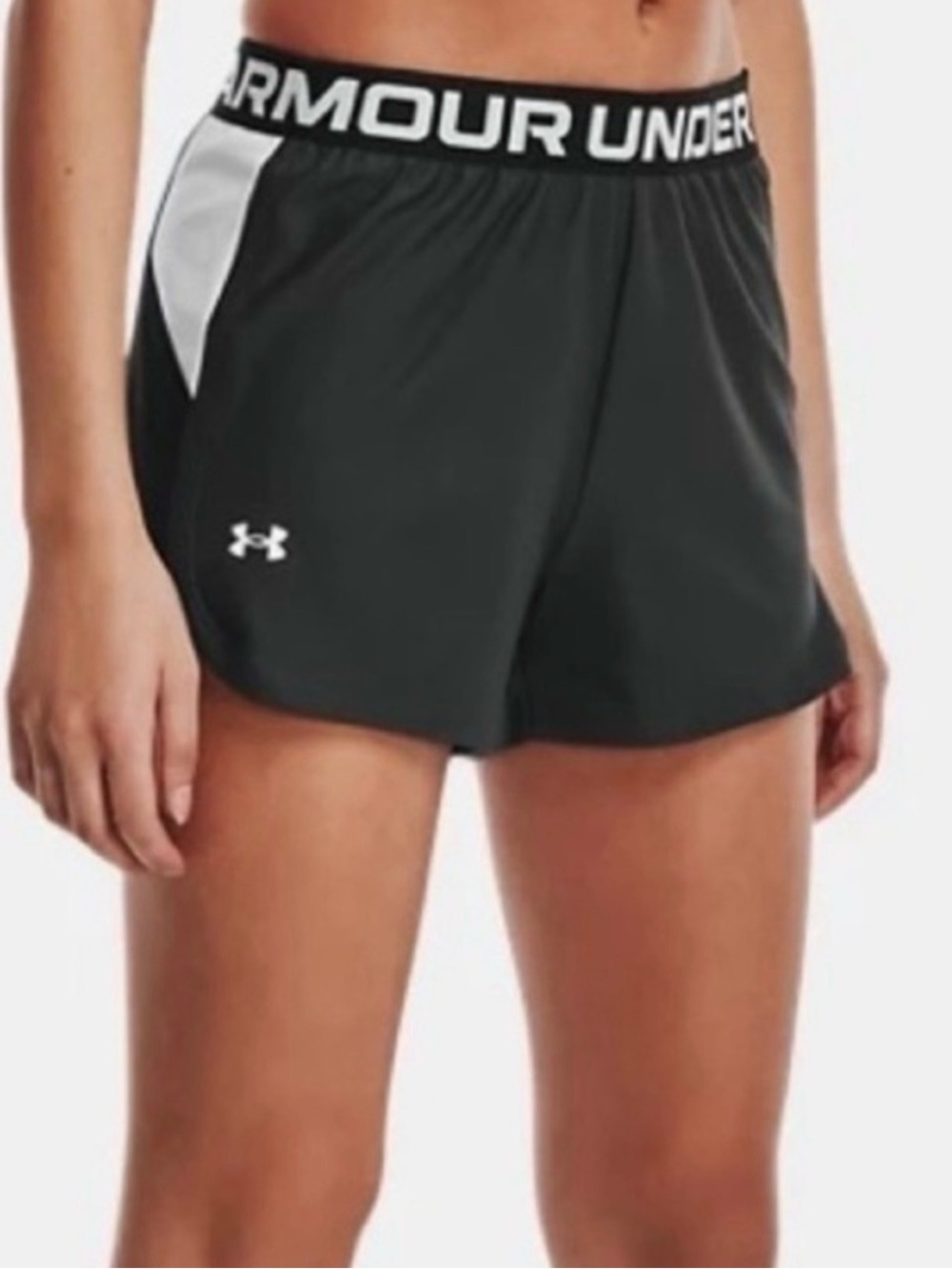 Under Armour Medium Women's Gray Shorts